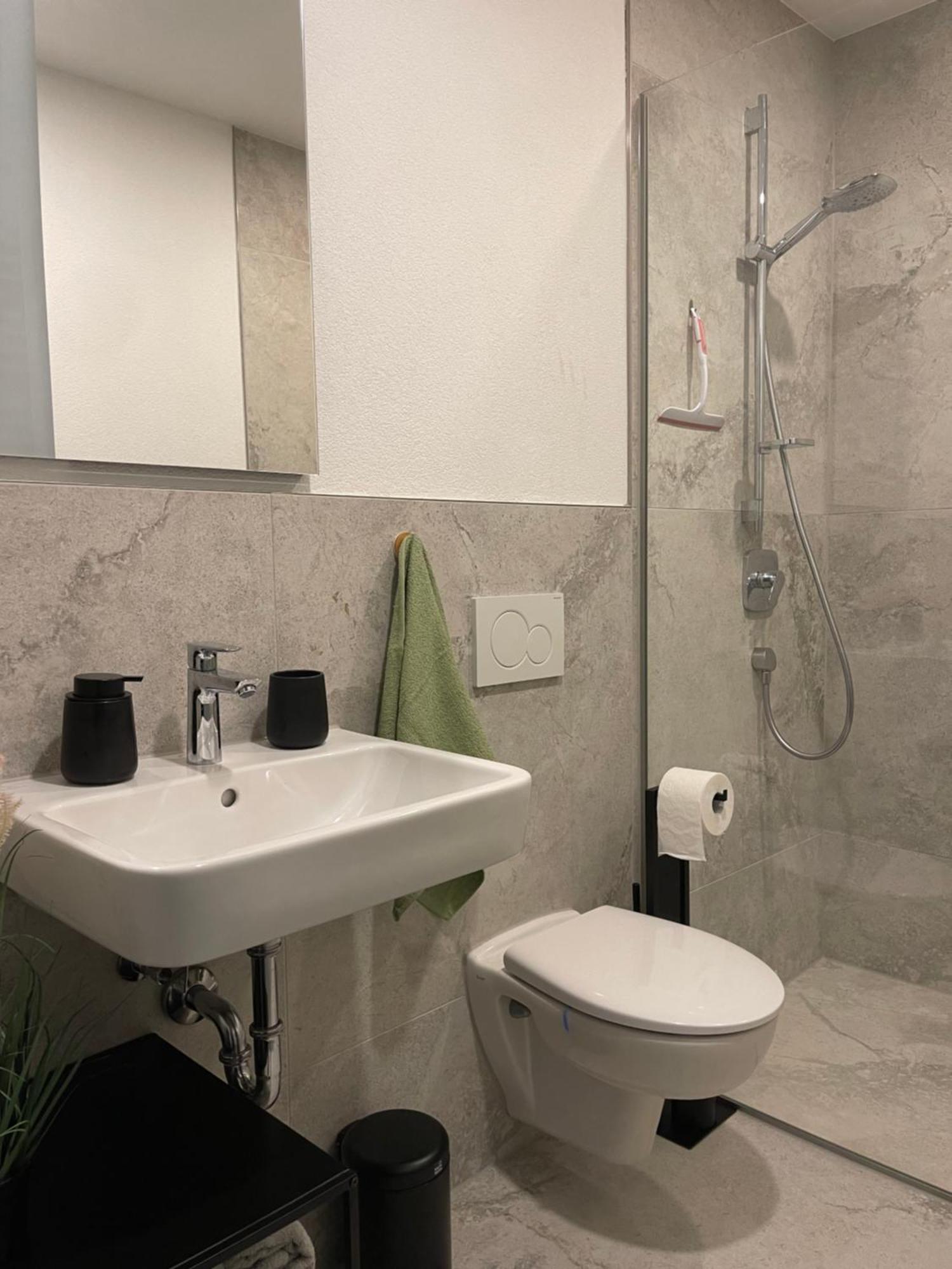 Wunderschoenes Apartment Am Schloessle Zentrum بفورتسهايم المظهر الخارجي الصورة