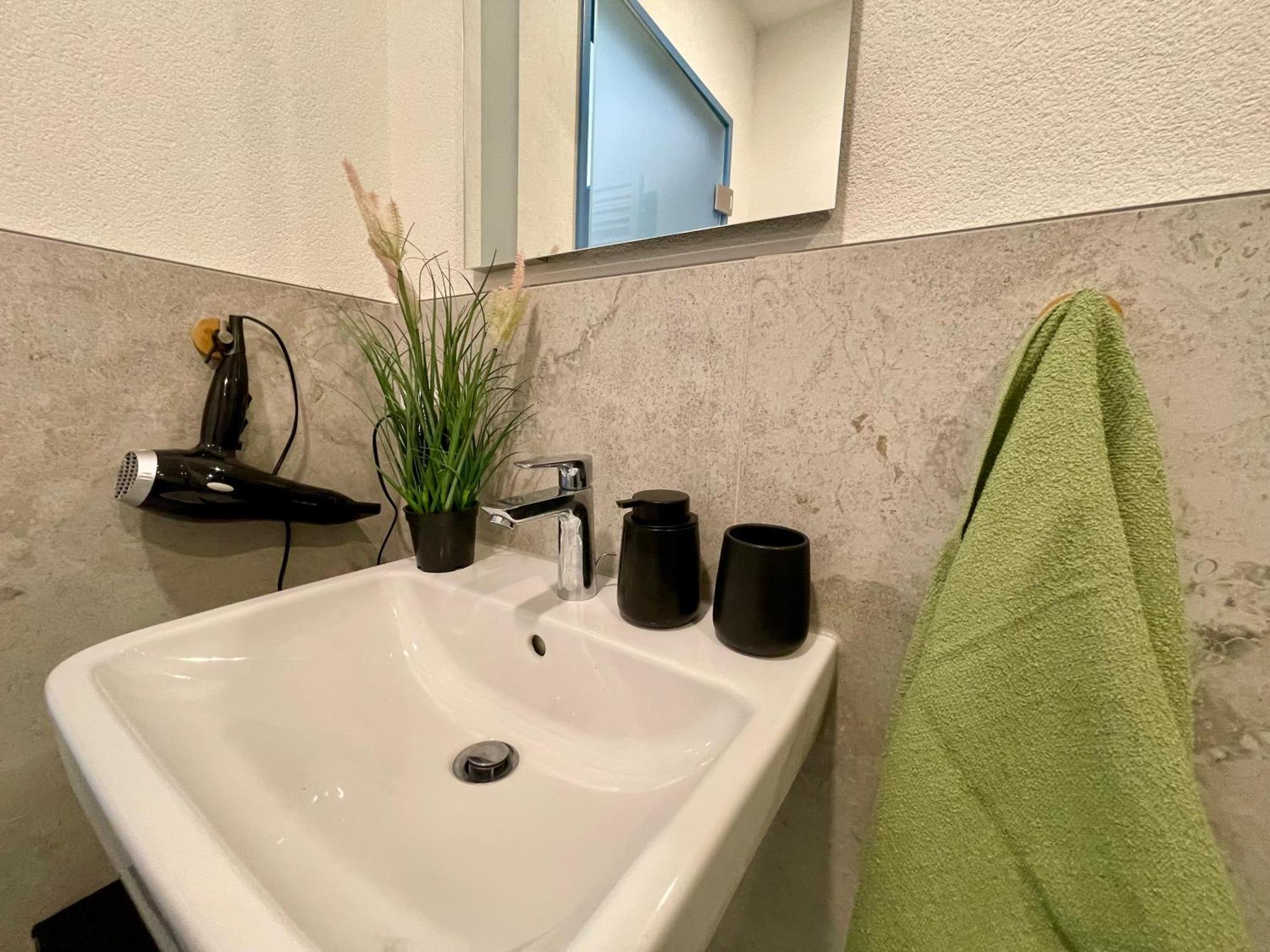 Wunderschoenes Apartment Am Schloessle Zentrum بفورتسهايم المظهر الخارجي الصورة
