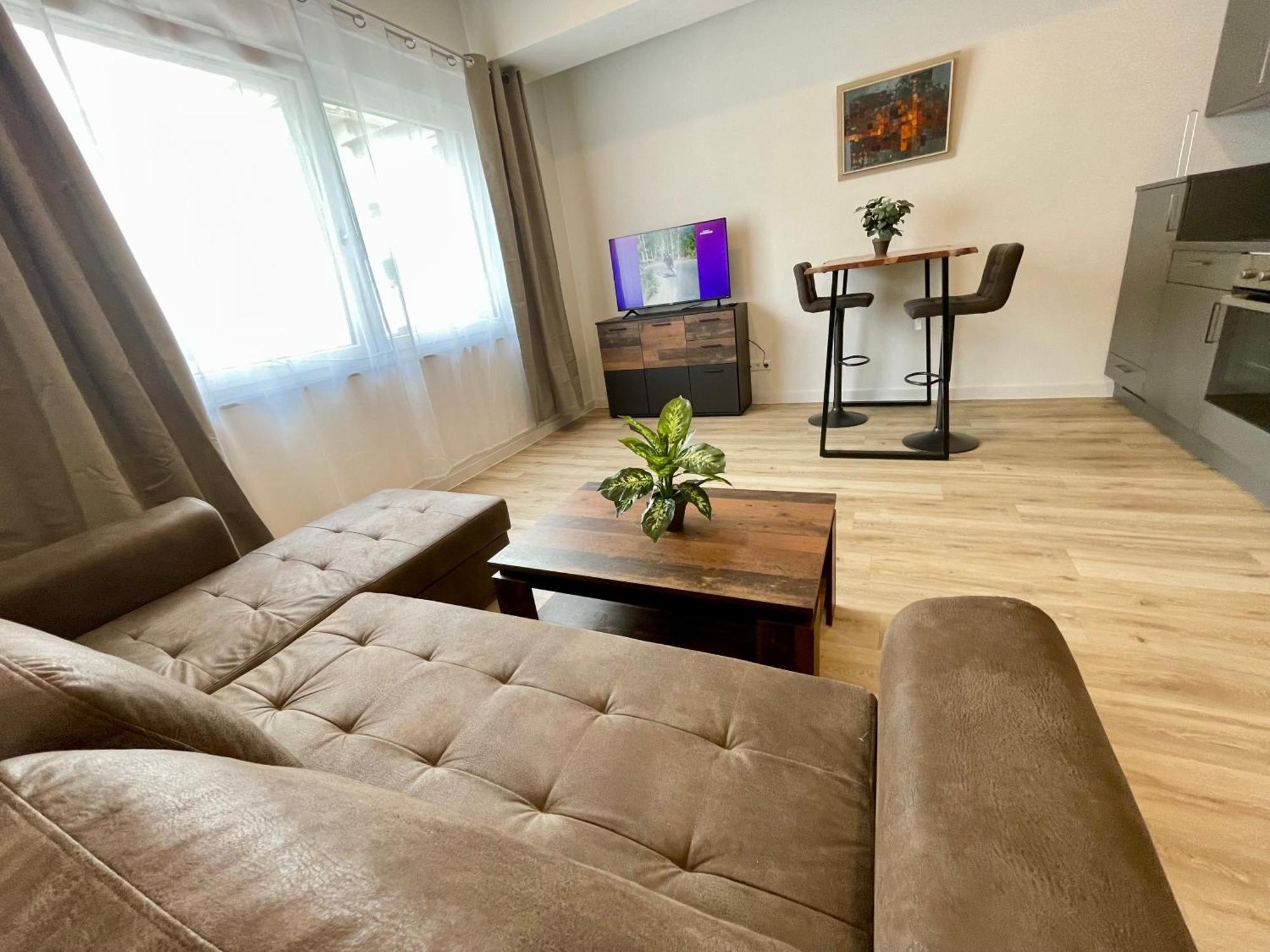 Wunderschoenes Apartment Am Schloessle Zentrum بفورتسهايم المظهر الخارجي الصورة