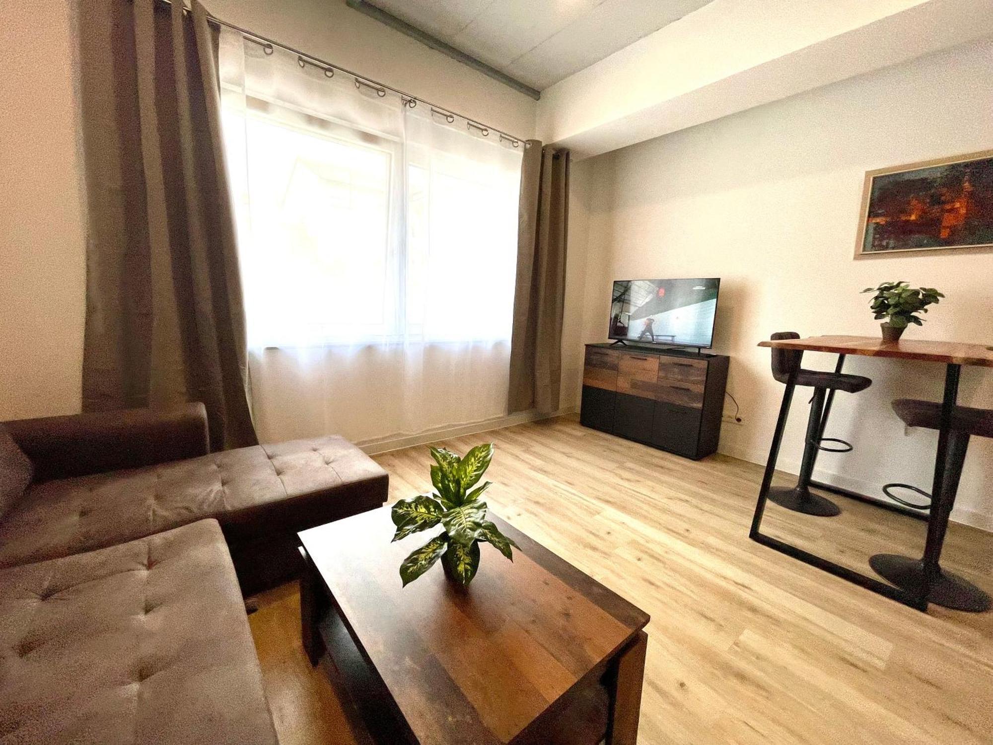 Wunderschoenes Apartment Am Schloessle Zentrum بفورتسهايم المظهر الخارجي الصورة